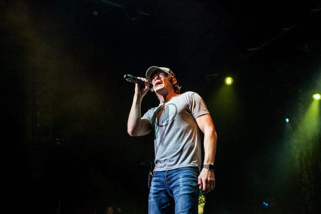 3doorsdown_051116_priti_shikotra_manchester_london_musicphotographer-10