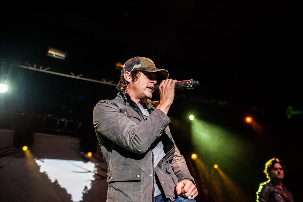 3doorsdown_051116_priti_shikotra_manchester_london_musicphotographer