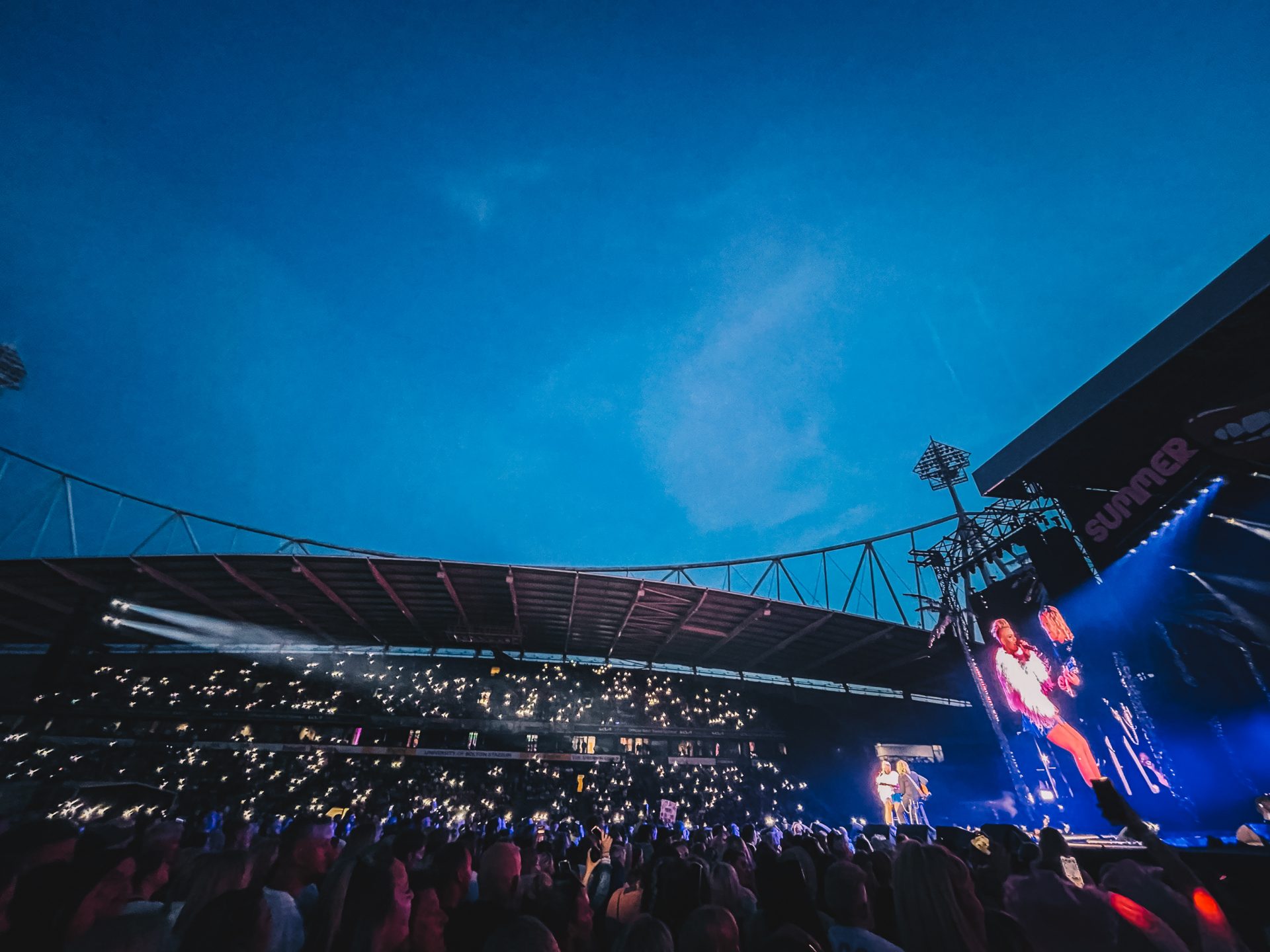 Pink Summer Carnival Tour 2023 Bolton Stadium Manchester - audience lit up phones