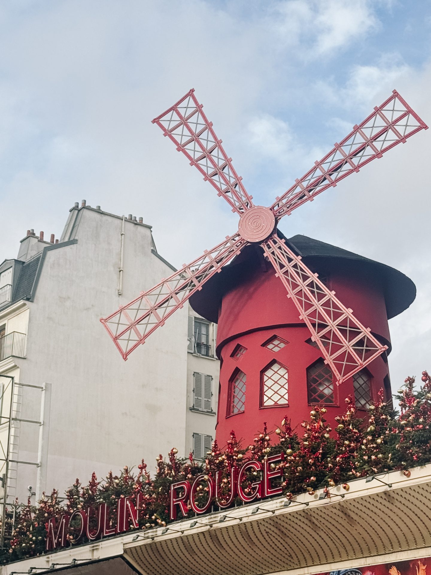 moulin rouge paris photo