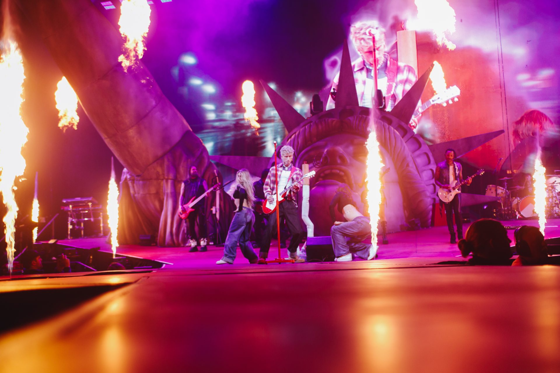 machine gun kelly lost americana tour 2026 manchester co op arena live