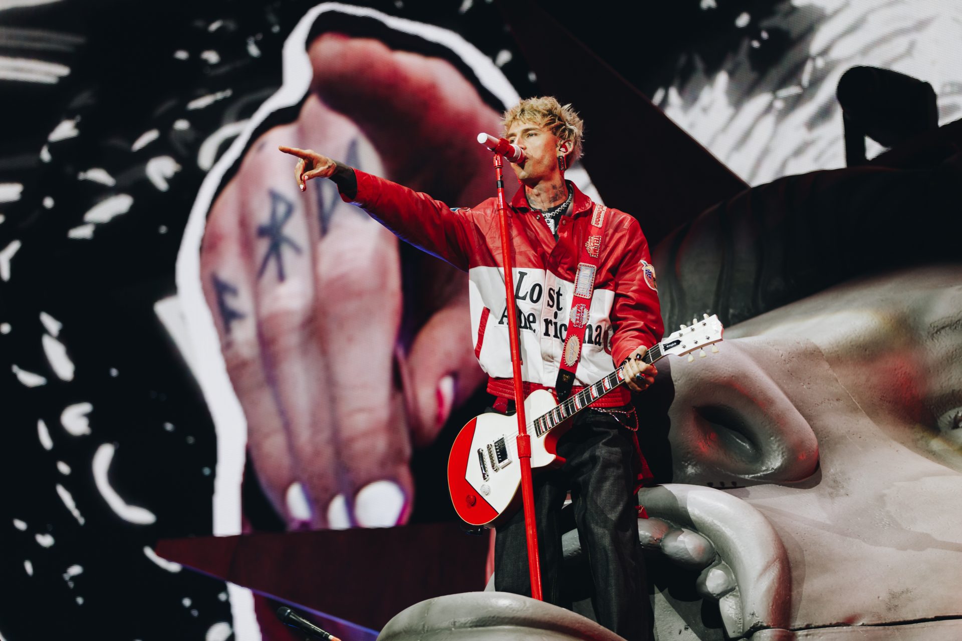 machine gun kelly lost americana tour 2026 manchester co op arena live
