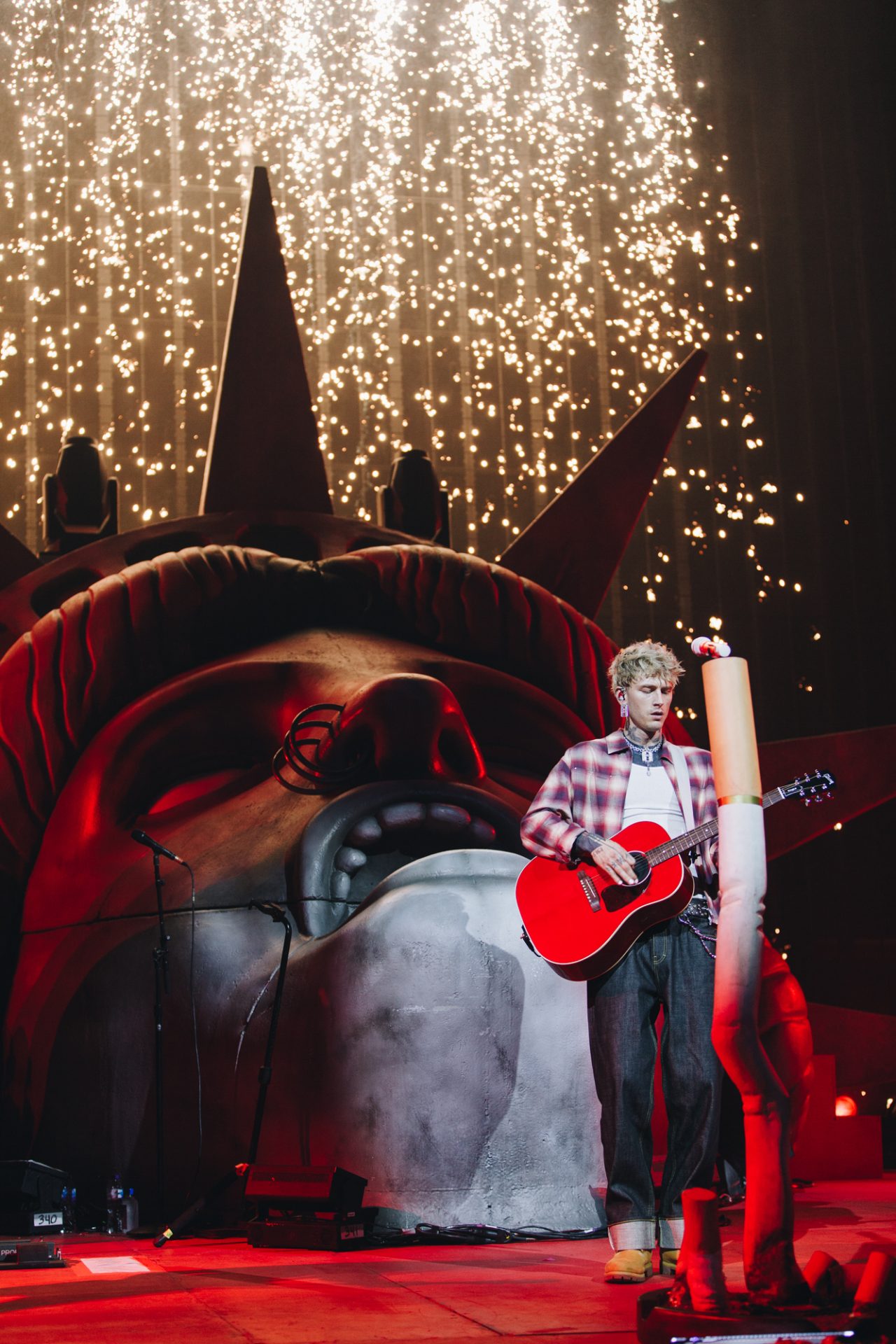 machine gun kelly lost americana tour 2026 manchester co op arena live 