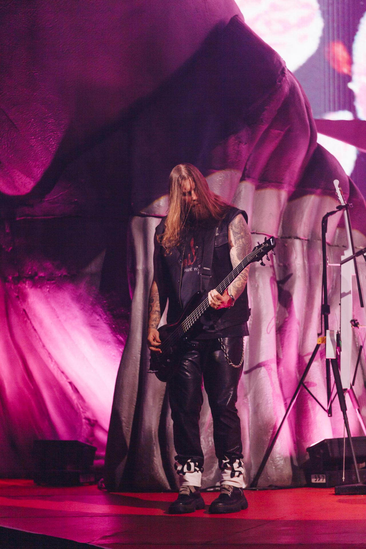 machine gun kelly lost americana tour 2026 manchester co op arena live 